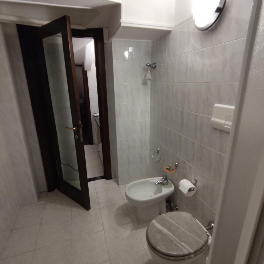 Loft Mansardato Монца Экстерьер фото