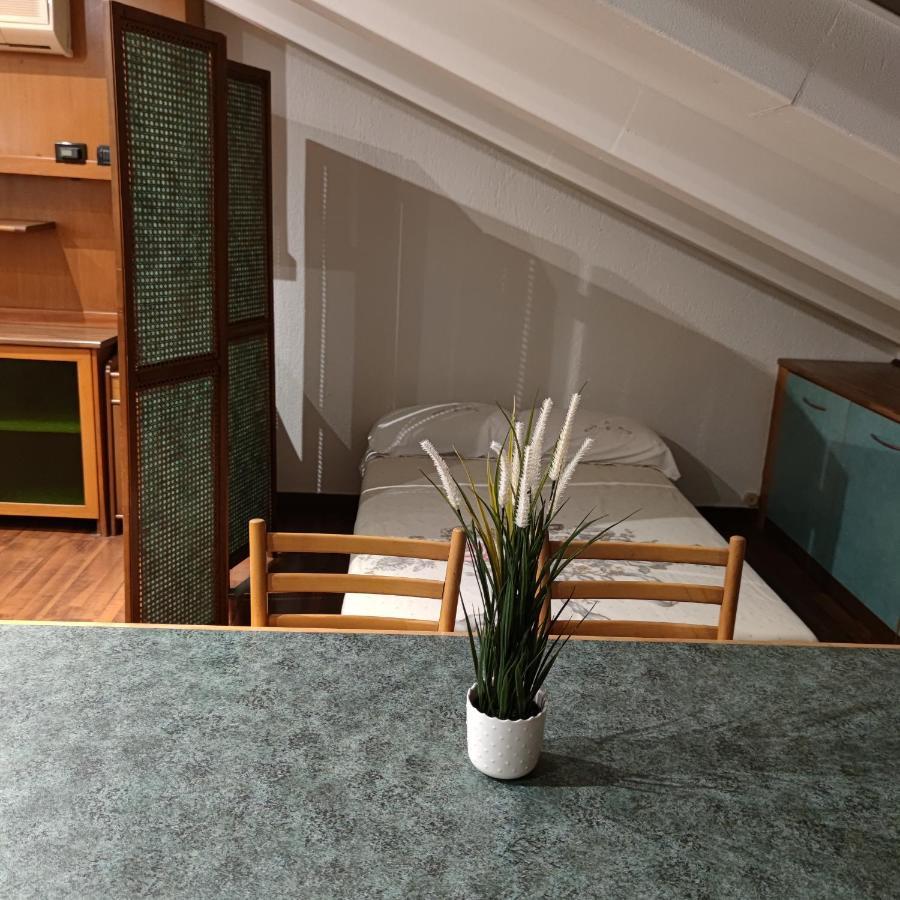 Loft Mansardato Монца Экстерьер фото